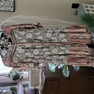 💥NO LONGER AVAILABLE💥NWT Davi & Dani Dress size 1x